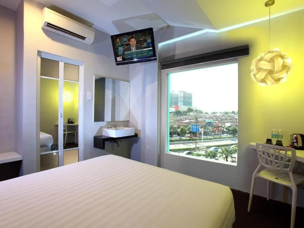 Bliss Boutique Hotel Johor Bahru 3*,  Malezya